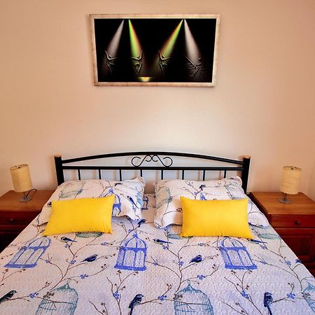 Sandy Beach Apartments Duce Bilik gambar
