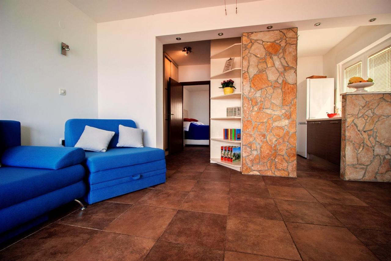 Sandy Beach Apartments Duce Luaran gambar